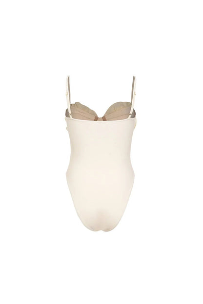 Sophisticated Garment with a Clean Classic Look