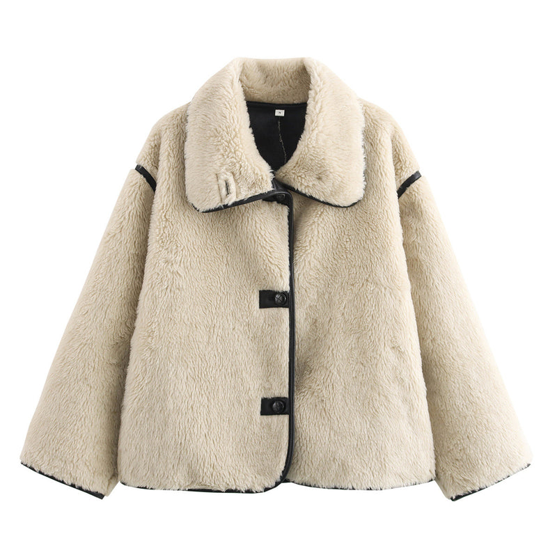 Gracefully Styled Coat for Any Occasion