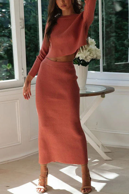 Classic Vintage Sweater with a Flattering Fit