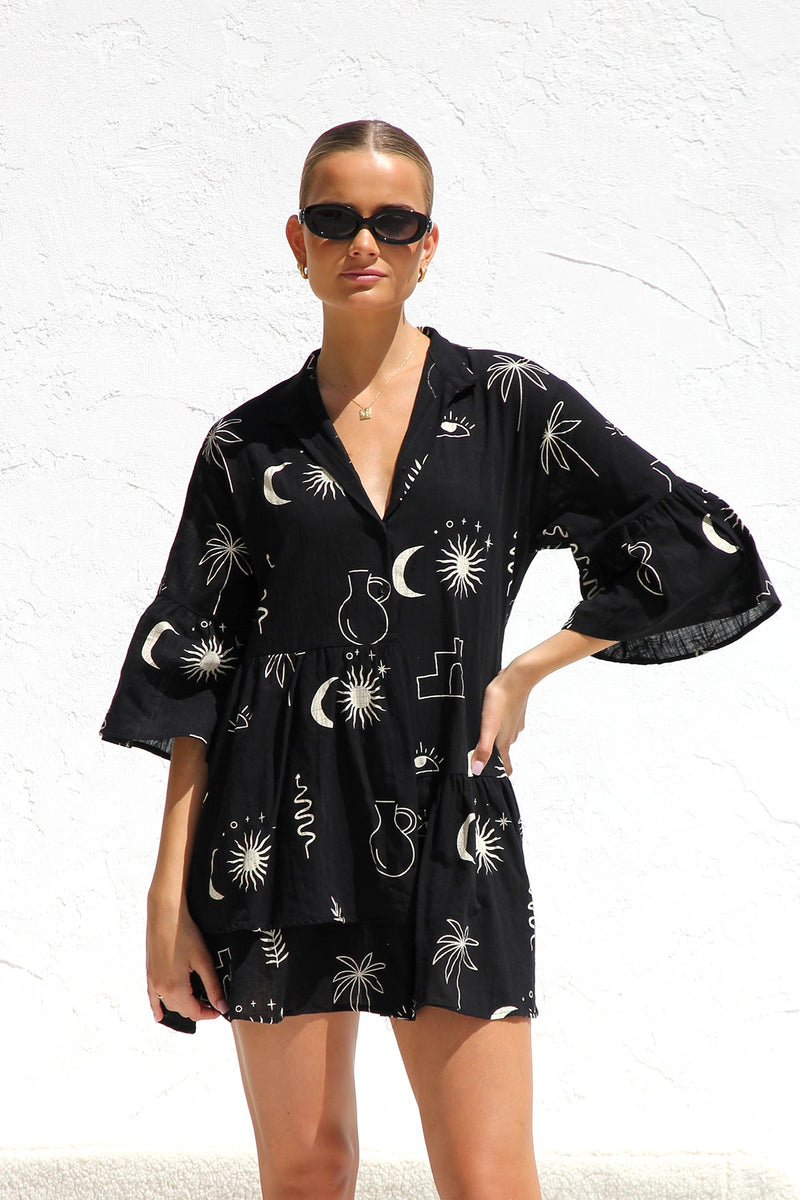 Elegantly Styled Dress for Everyday Wear