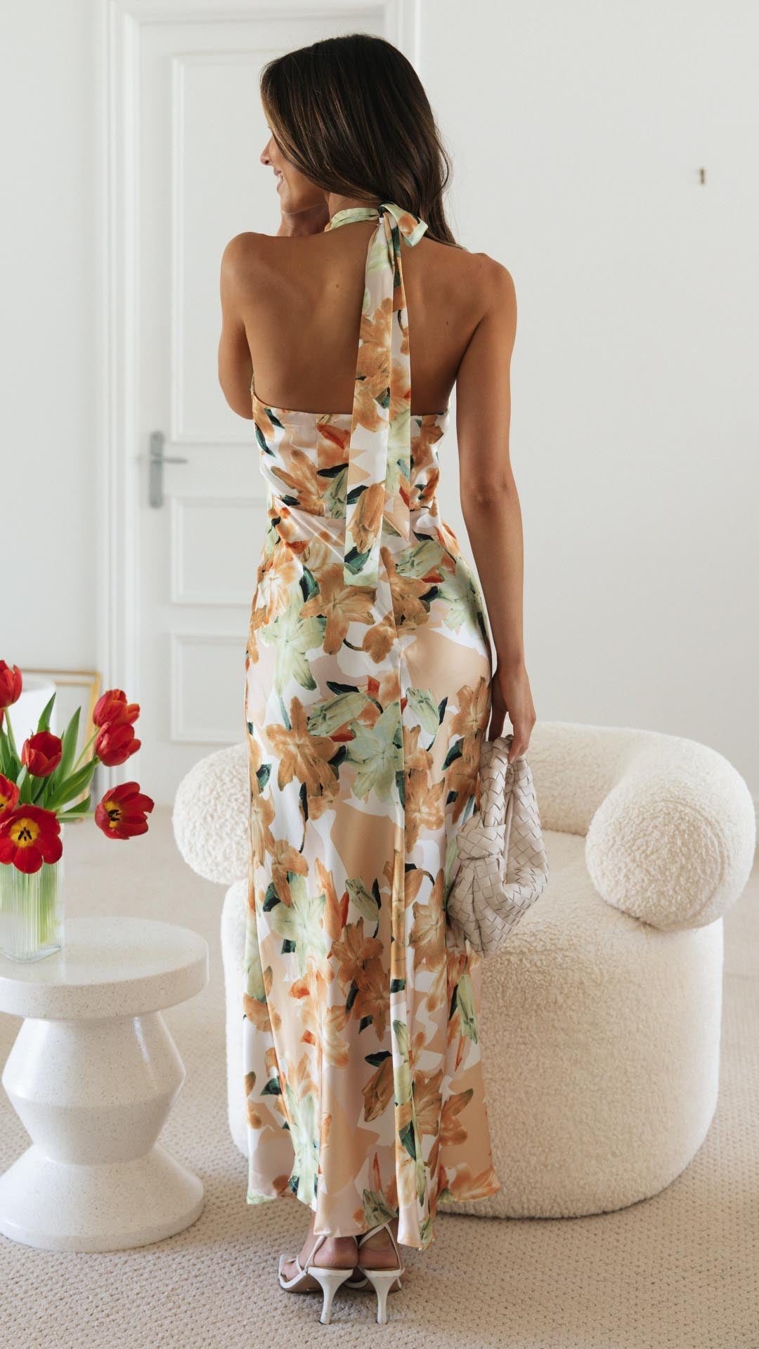 Sophisticated Dress with a Clean Classic Look