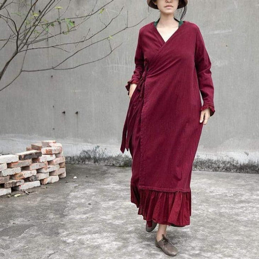 Well Tailored Cardigan with a Graceful Silhouette