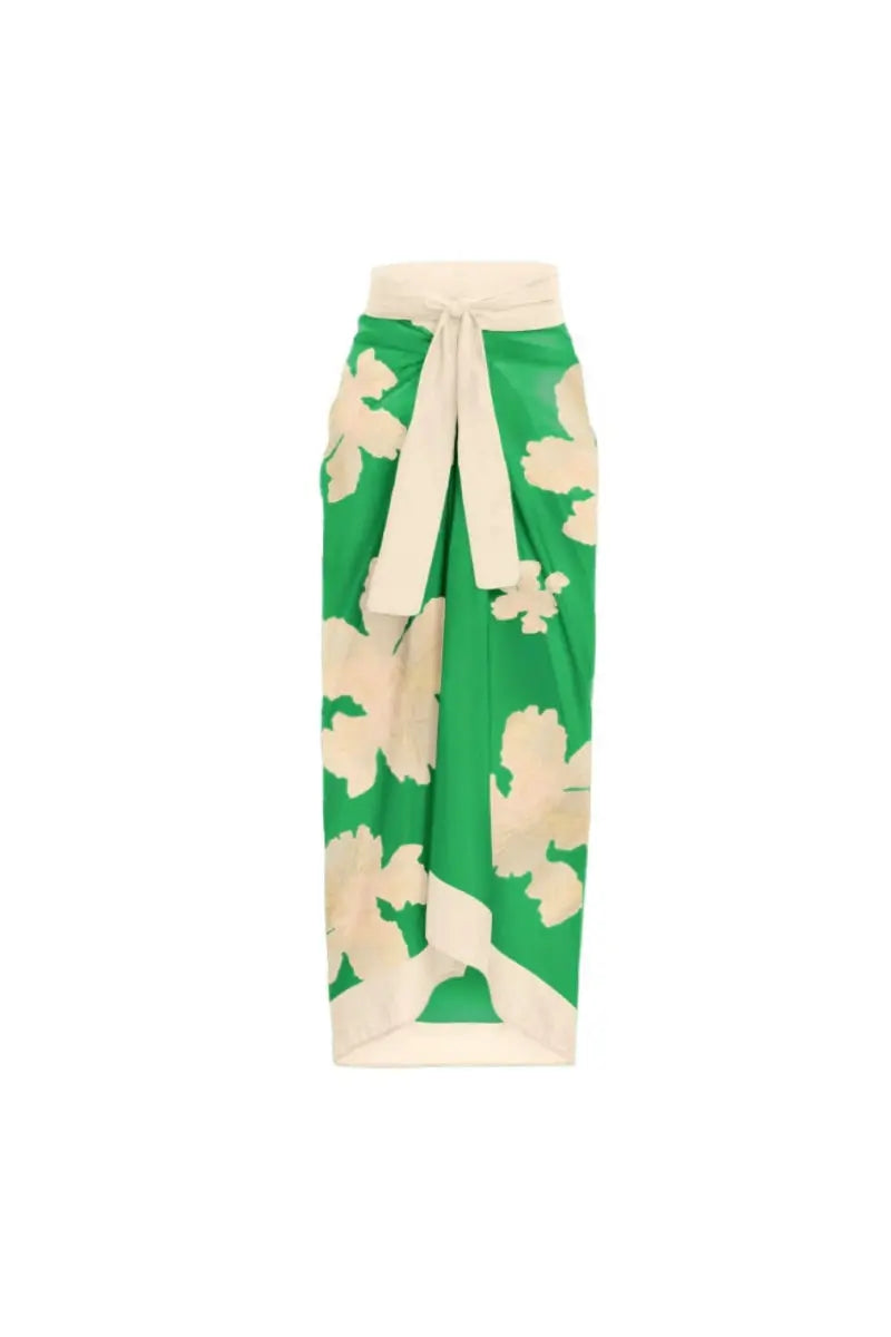 Gracefully Styled Garment for Any Occasion