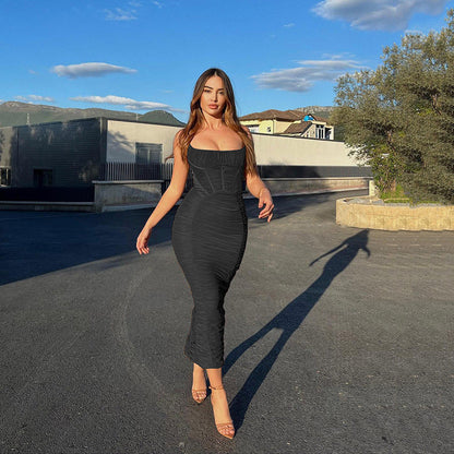 Effortlessly Elegant Dress with a Timeless Design