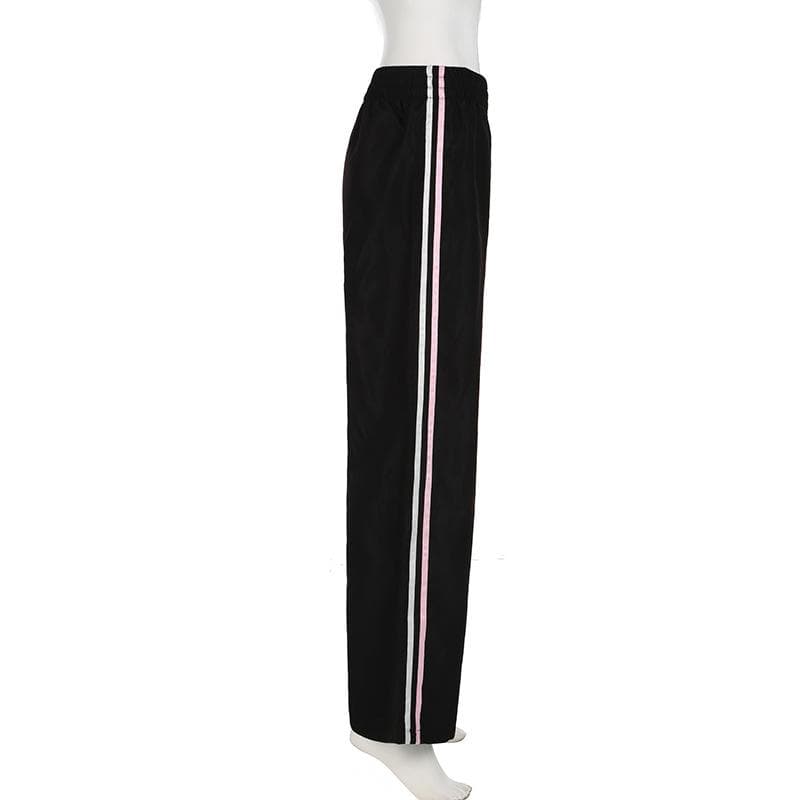 Elegantly Styled Pants for Everyday Wear