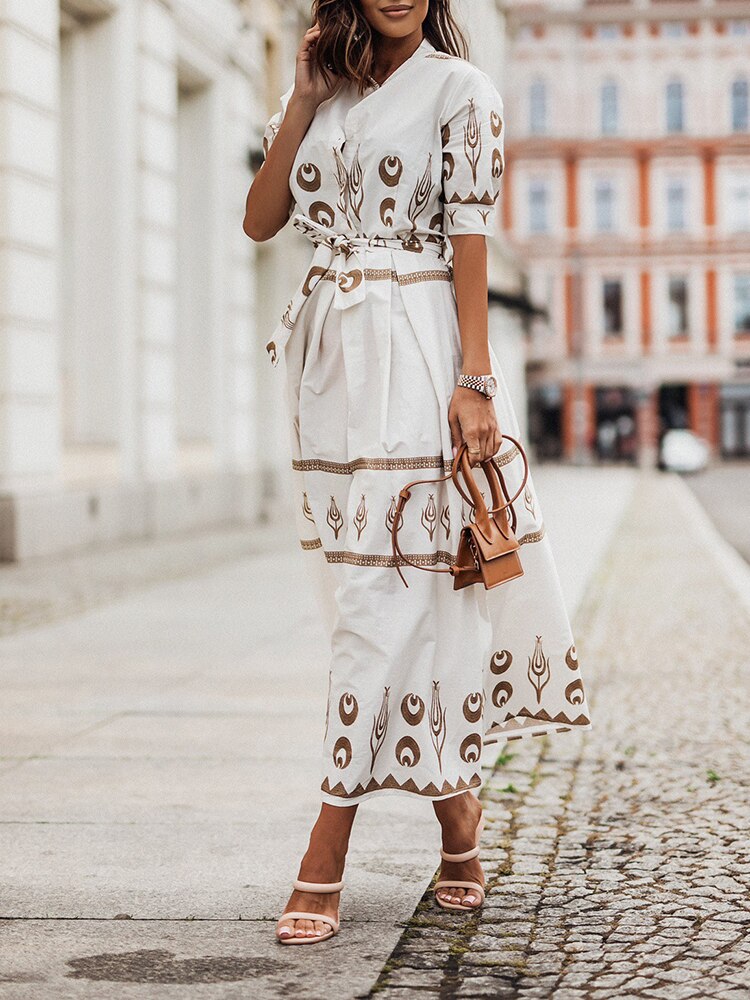 Sophisticated Dress with a Clean Classic Look