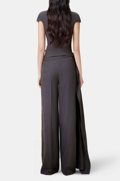 Classic Vintage & Enduringly Stylish Garment