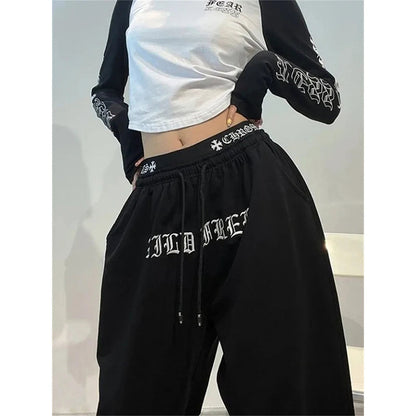 Sophisticated Pants with a Clean Classic Look