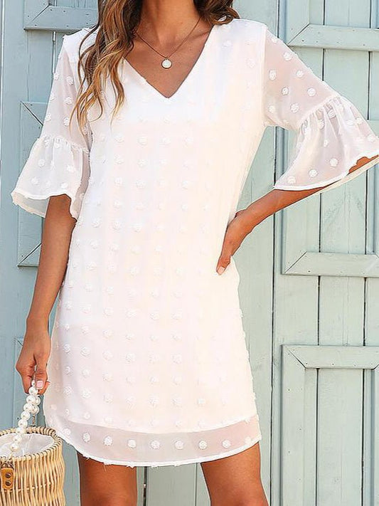 Beautifully Crafted Dress in a Classic Style