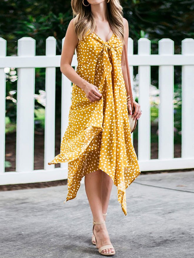 Gracefully Styled Dress for Any Occasion