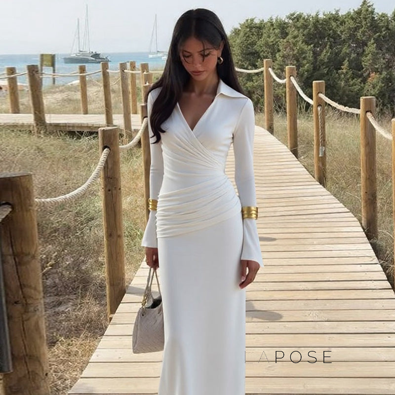 Gracefully Styled Dress for Any Occasion