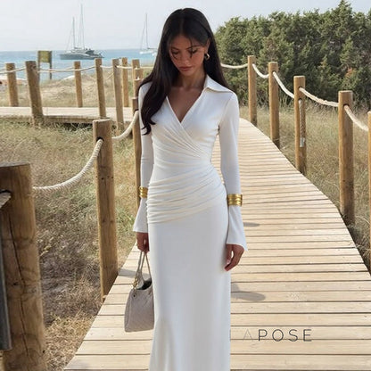 Gracefully Styled Dress for Any Occasion