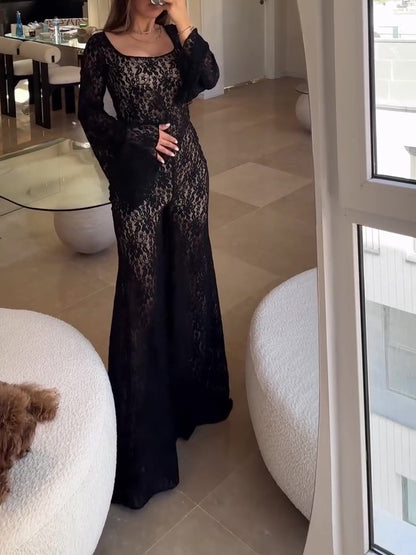 Effortlessly Elegant Garment with a Timeless Design