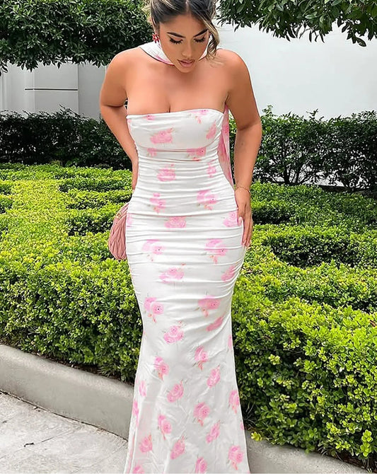 Gracefully Styled Dress for Any Occasion
