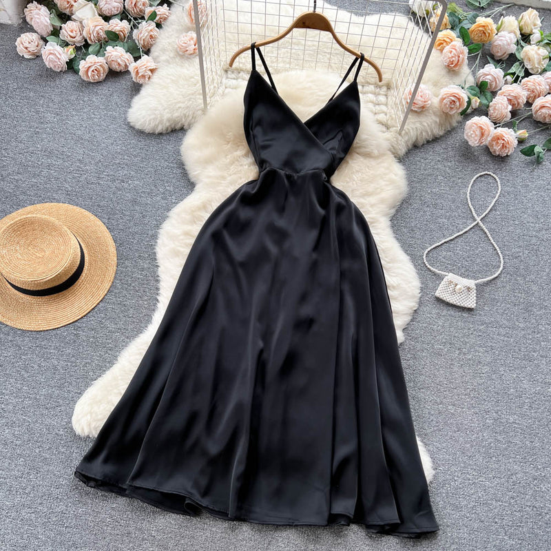 Classic Vintage & Enduringly Stylish Dress