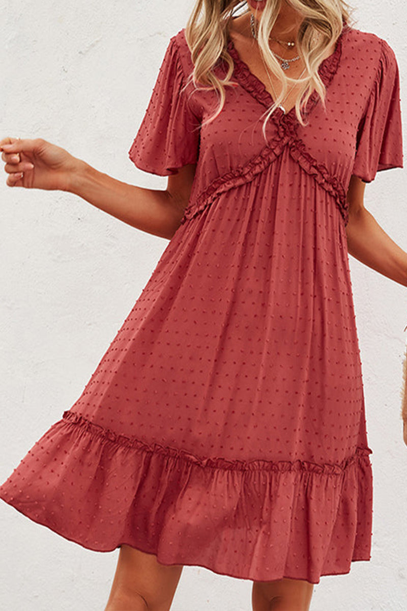 Well Tailored Dress with a Graceful Silhouette