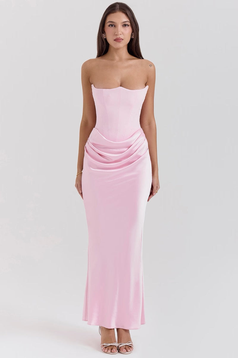 Gracefully Styled Dress for Any Occasion