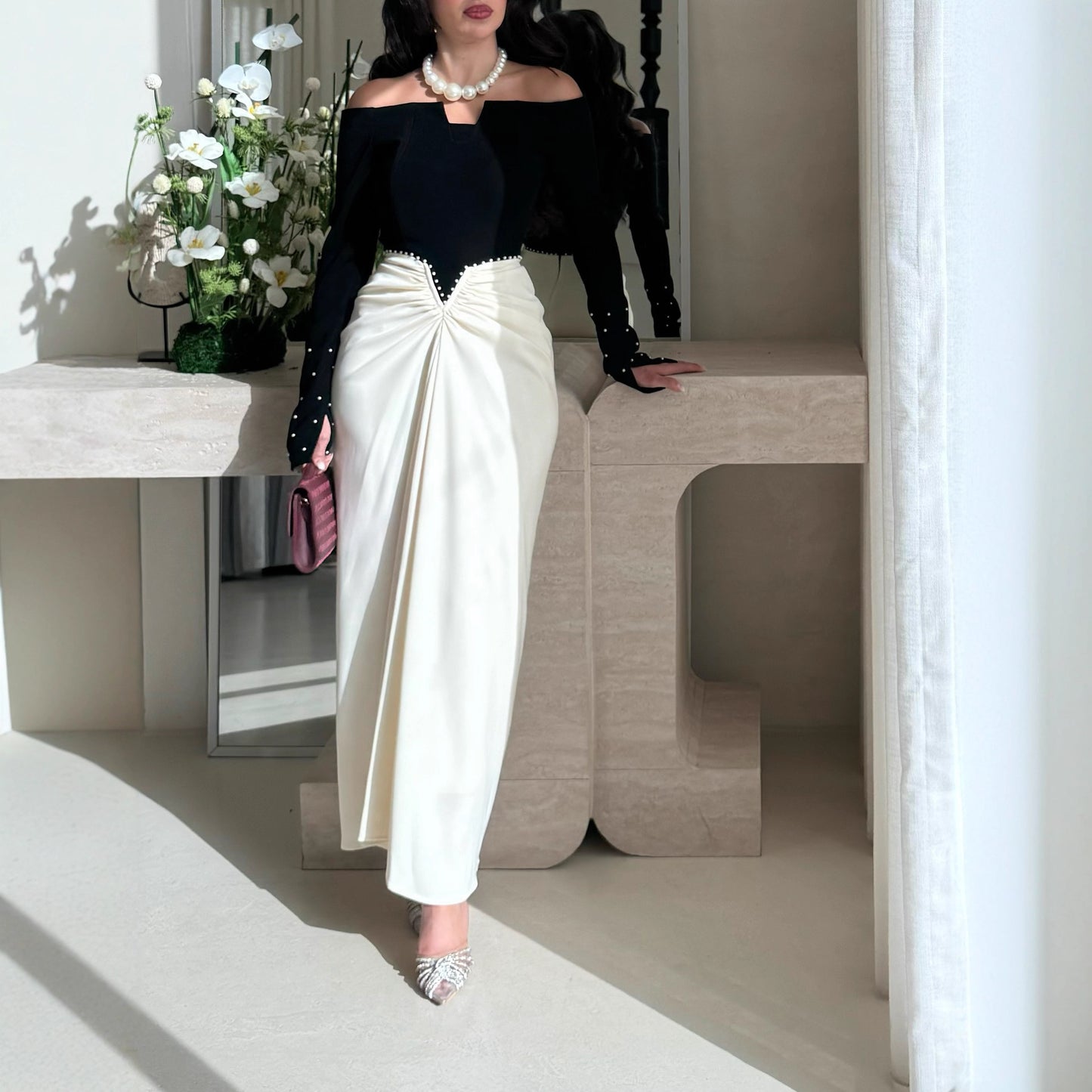 Beautifully Crafted Dress in a Classic Style