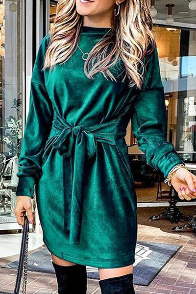 Beautifully Crafted Dress in a Classic Style