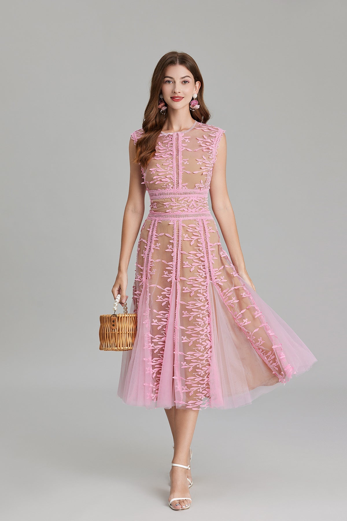 Sophisticated Dress with a Clean Classic Look