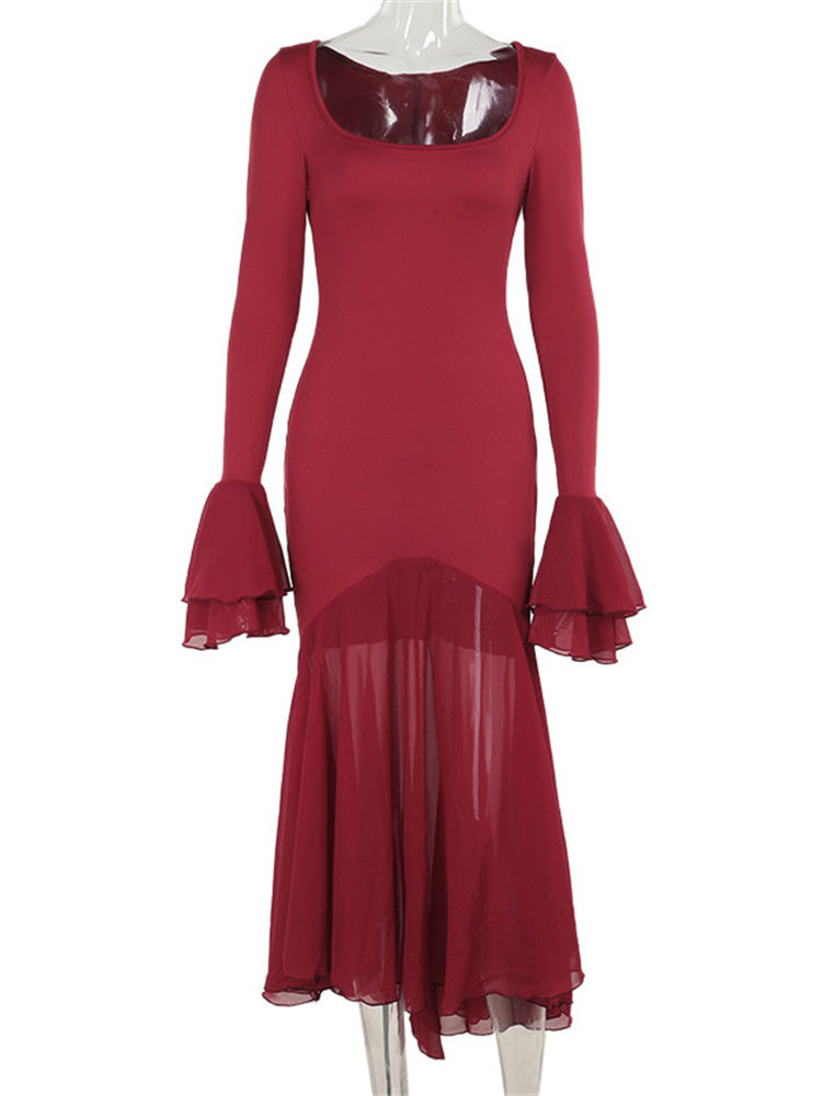 Beautifully Finished Dress in a Timeless Design