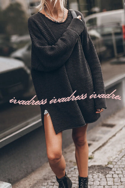 Classic Vintage Sweater with a Flattering Fit