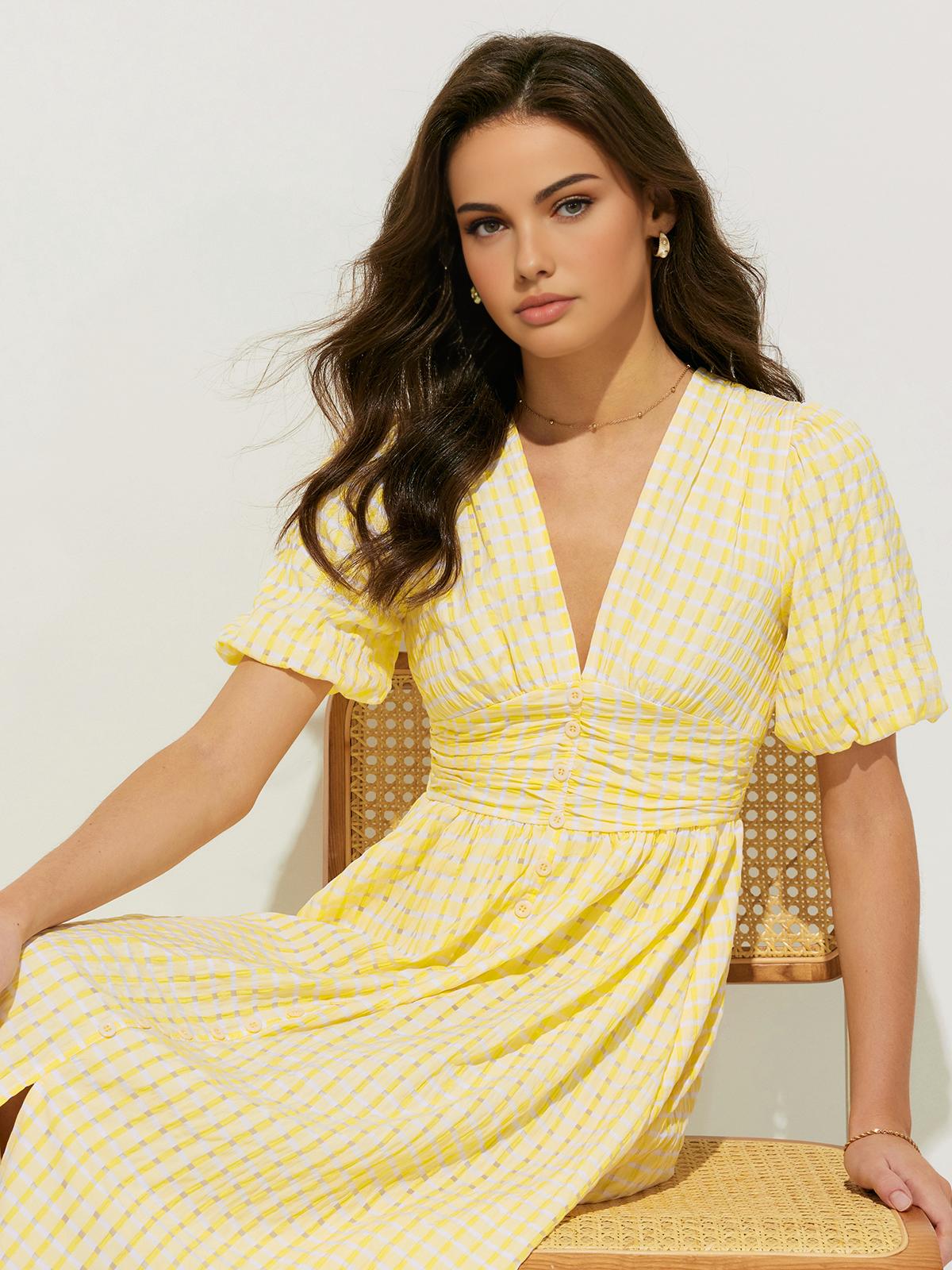Classic Vintage Dress with a Flattering Fit