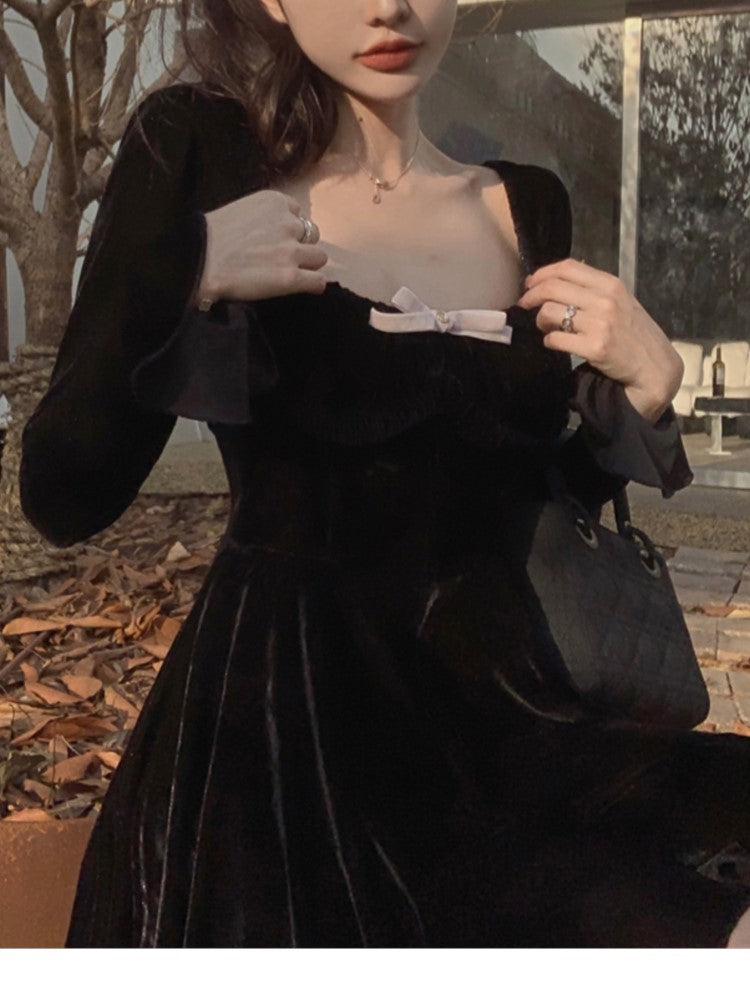A Vintage Style Dress with Delicate Timeless Details