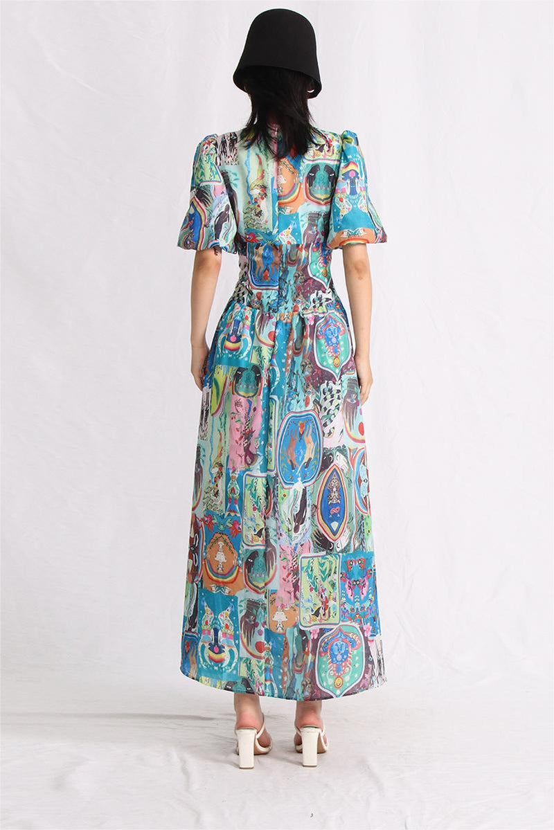 A Vintage Style Dress with Delicate Timeless Details