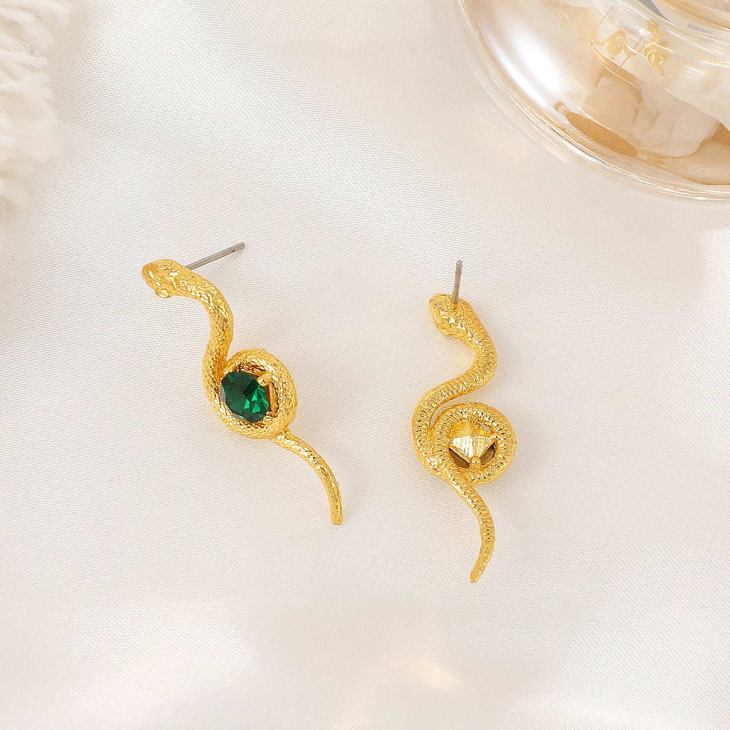 Stunning Earring for Daily Wear