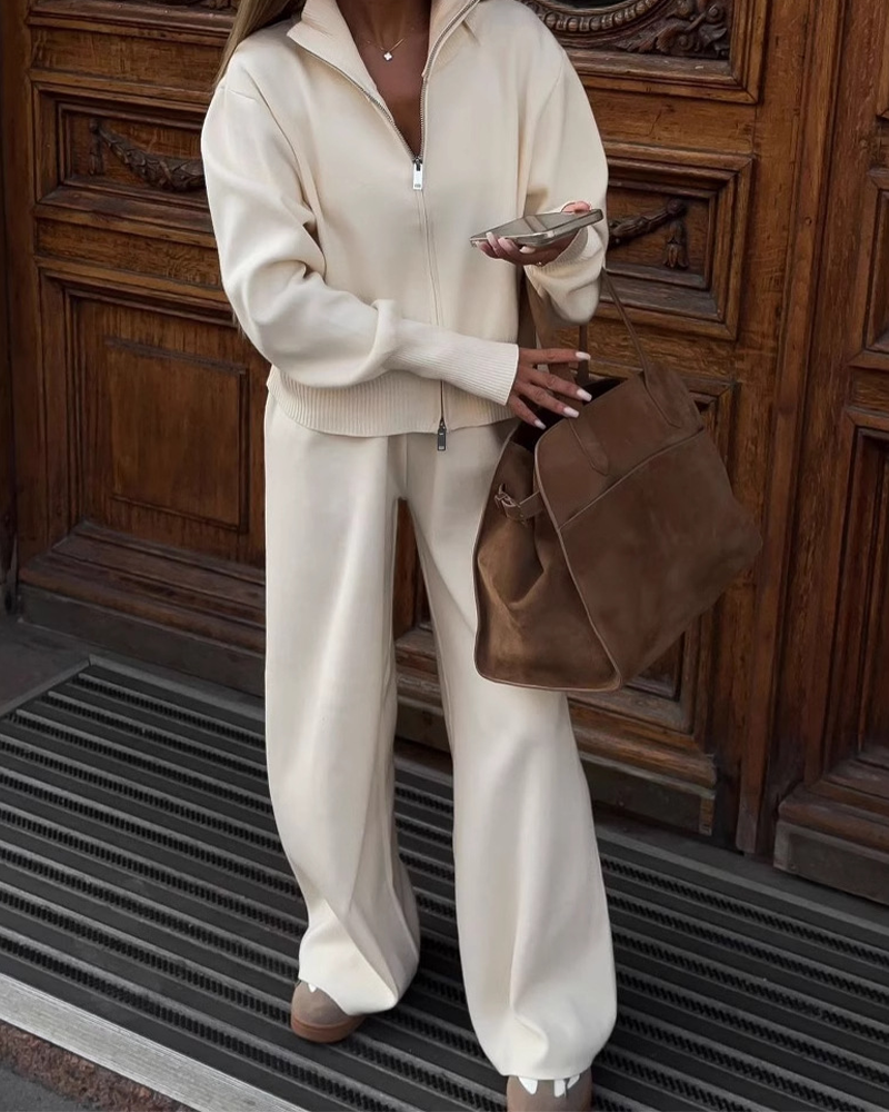 Effortlessly Elegant Blouse with a Timeless Design