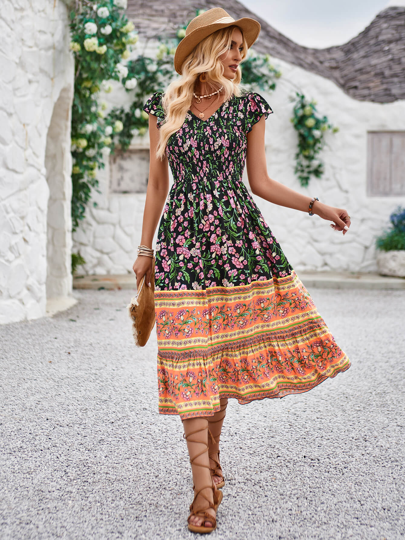 Classic Vintage Dress with a Flattering Fit
