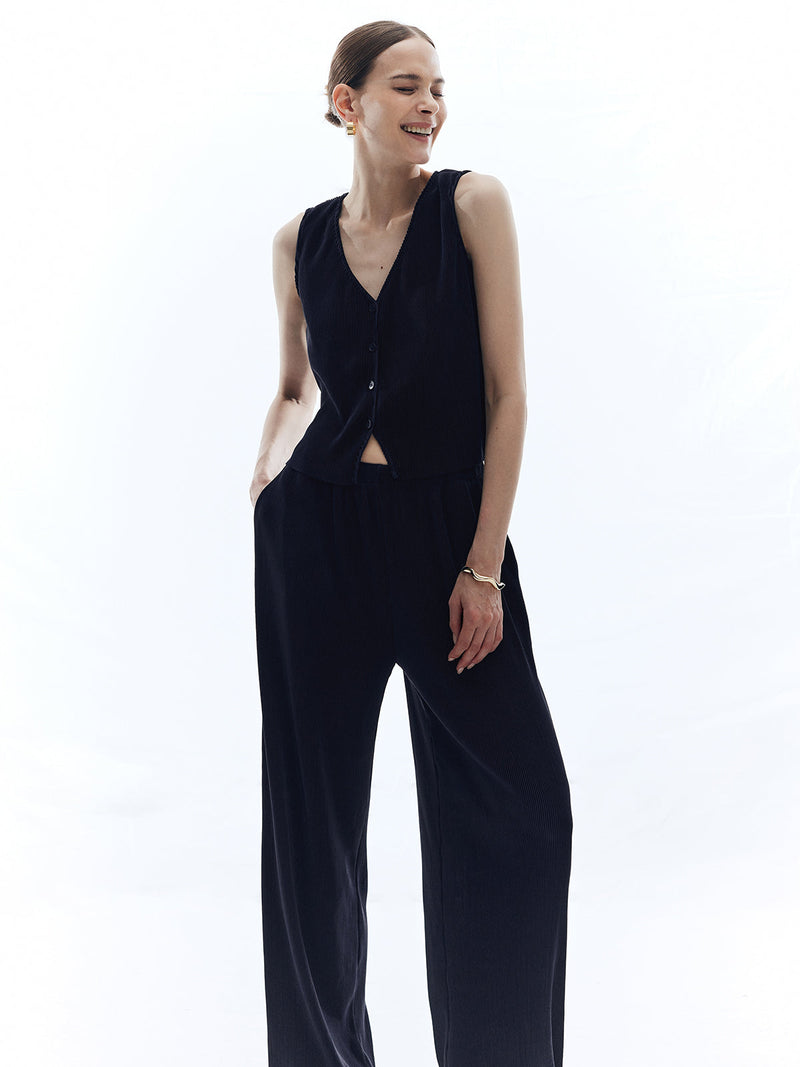 Beautifully Crafted Pants in a Classic Style