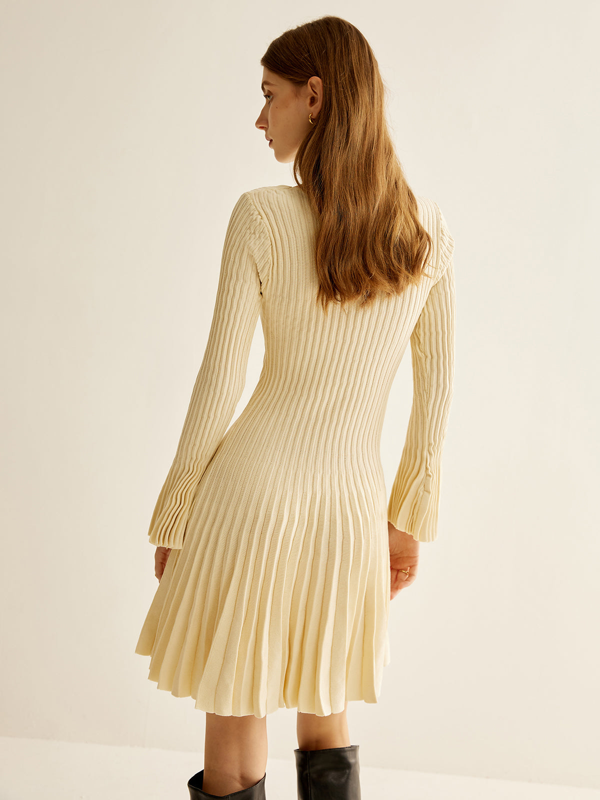 Classic Vintage & Enduringly Stylish Sweater