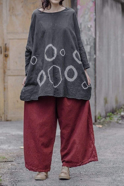 Well Tailored Pants with a Graceful Silhouette