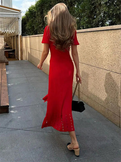 Polished Dress with an Effortless Classic Look