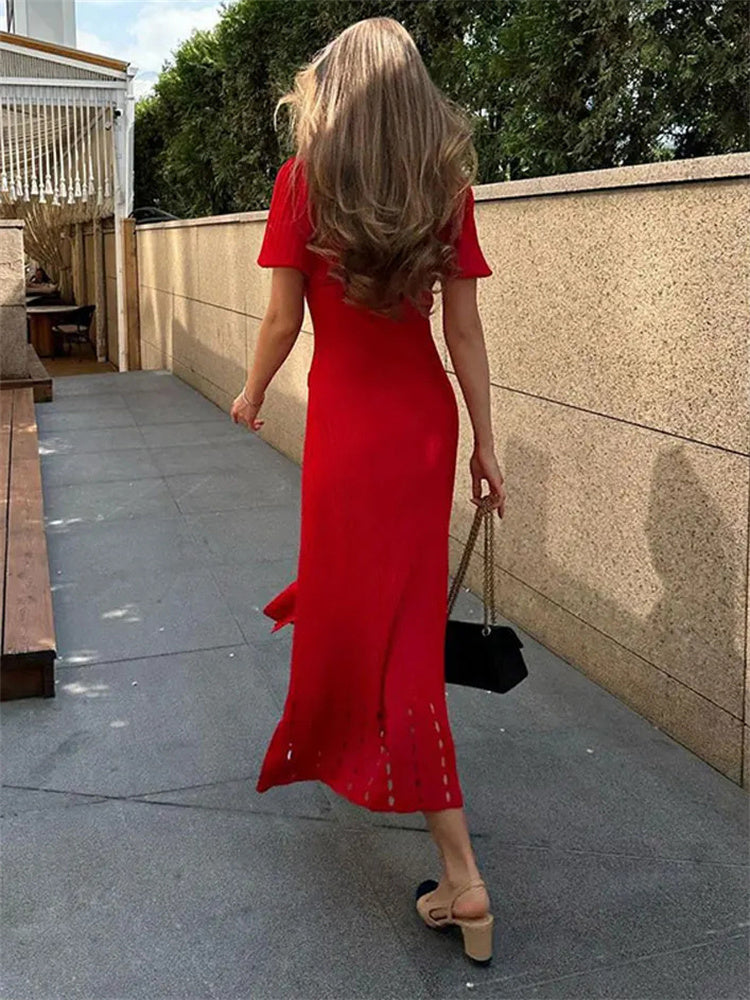Polished Dress with an Effortless Classic Look
