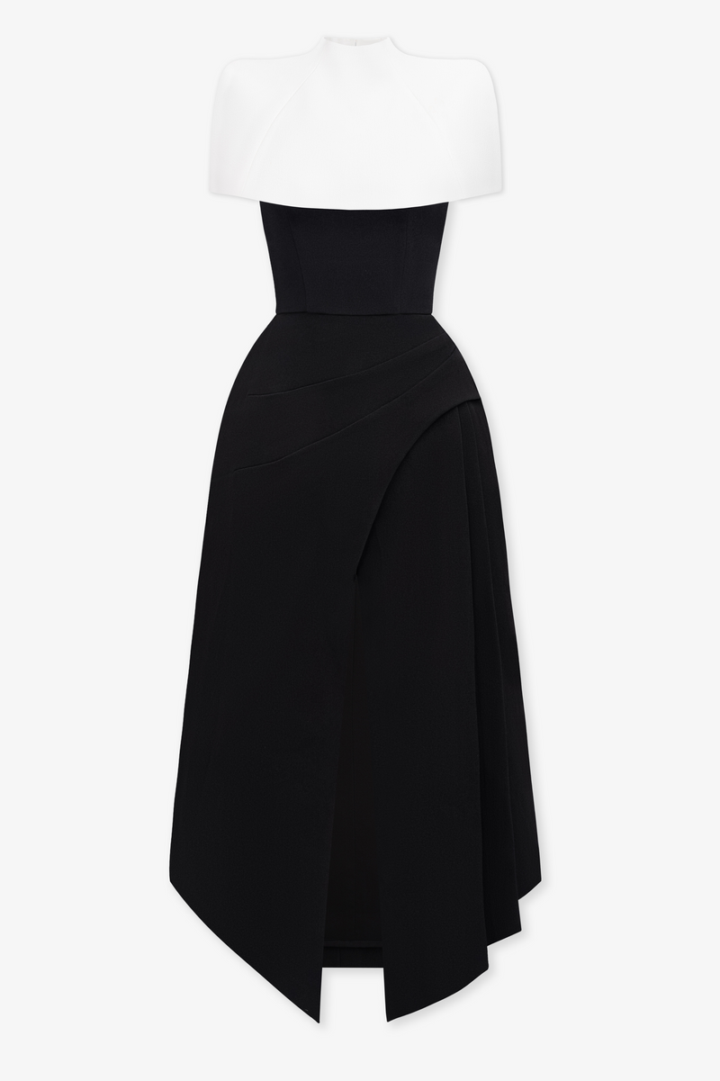 Well Tailored Dress with a Graceful Silhouette