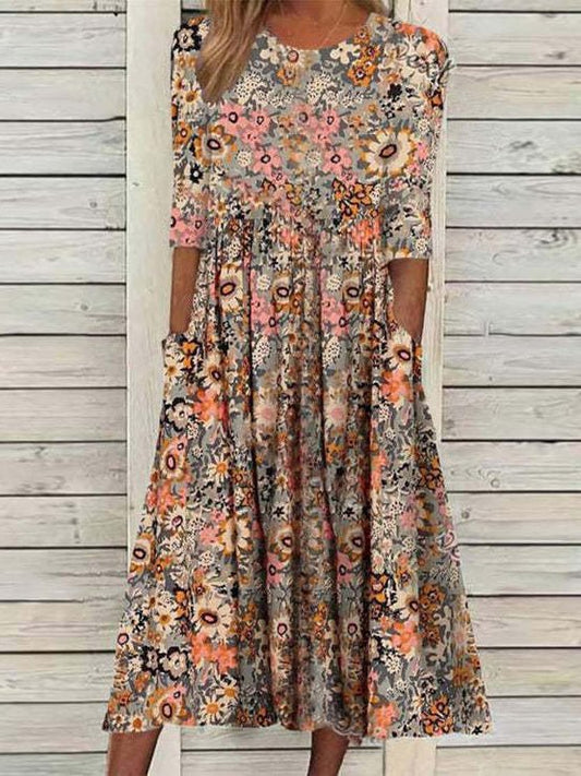 Classic Vintage & Enduringly Stylish Dress