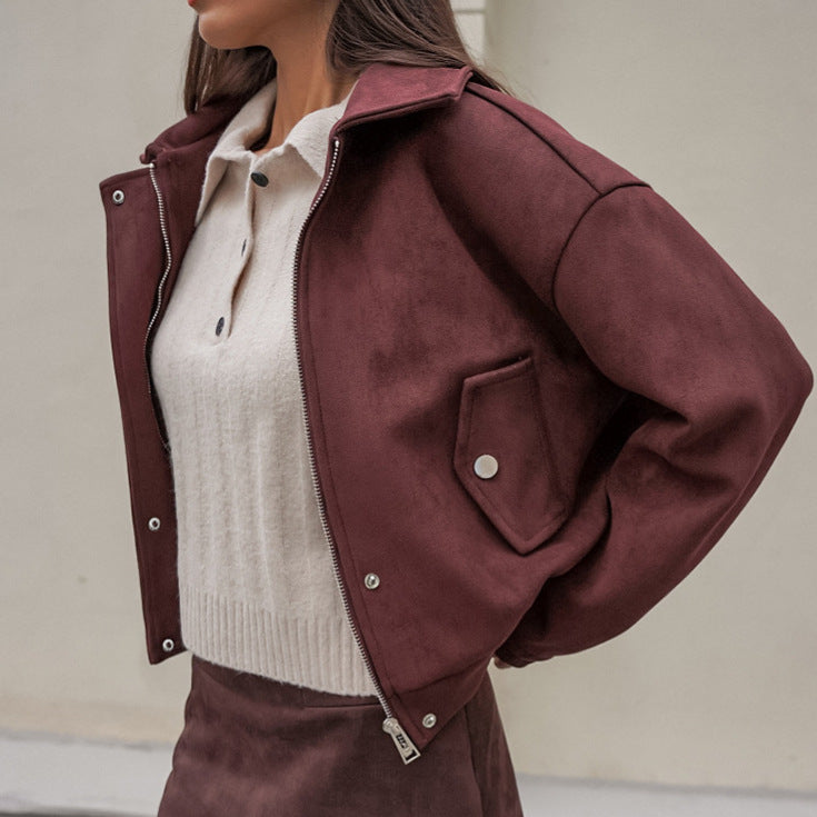 Well Tailored Coat with a Graceful Silhouette