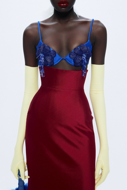 Beautifully Finished Garment in a Timeless Design