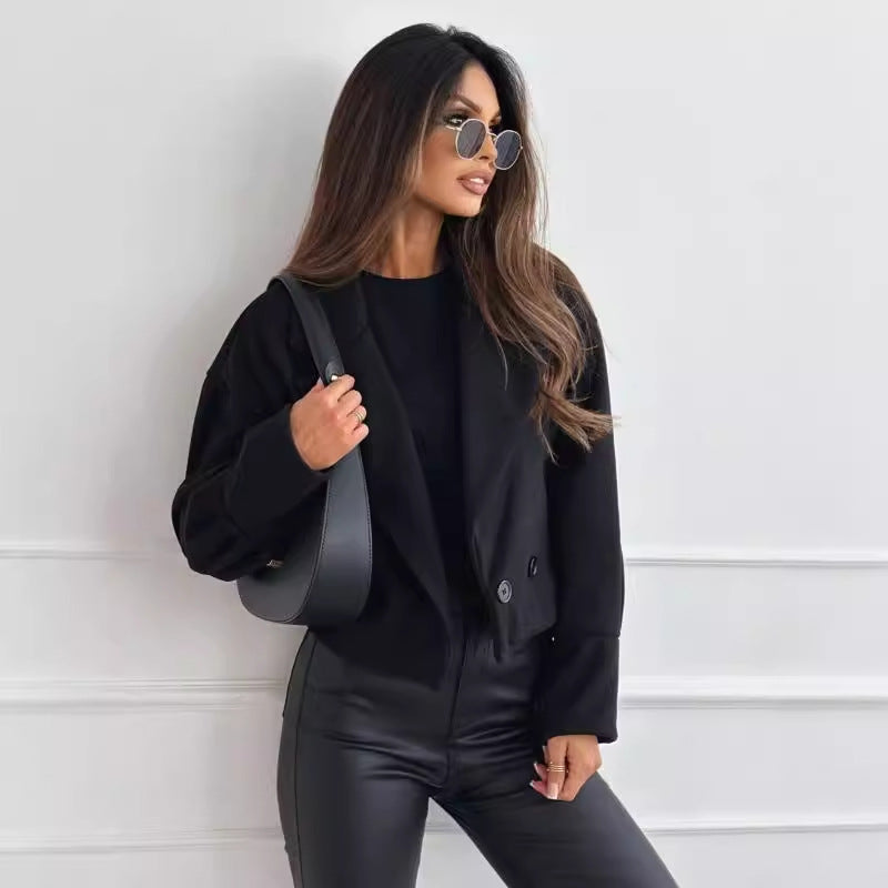 Polished Coat with an Effortless Classic Look