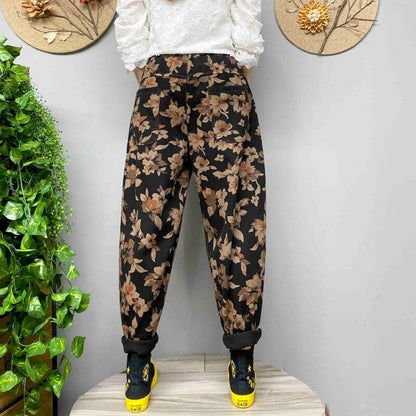 Sophisticated Pants with a Clean Classic Look