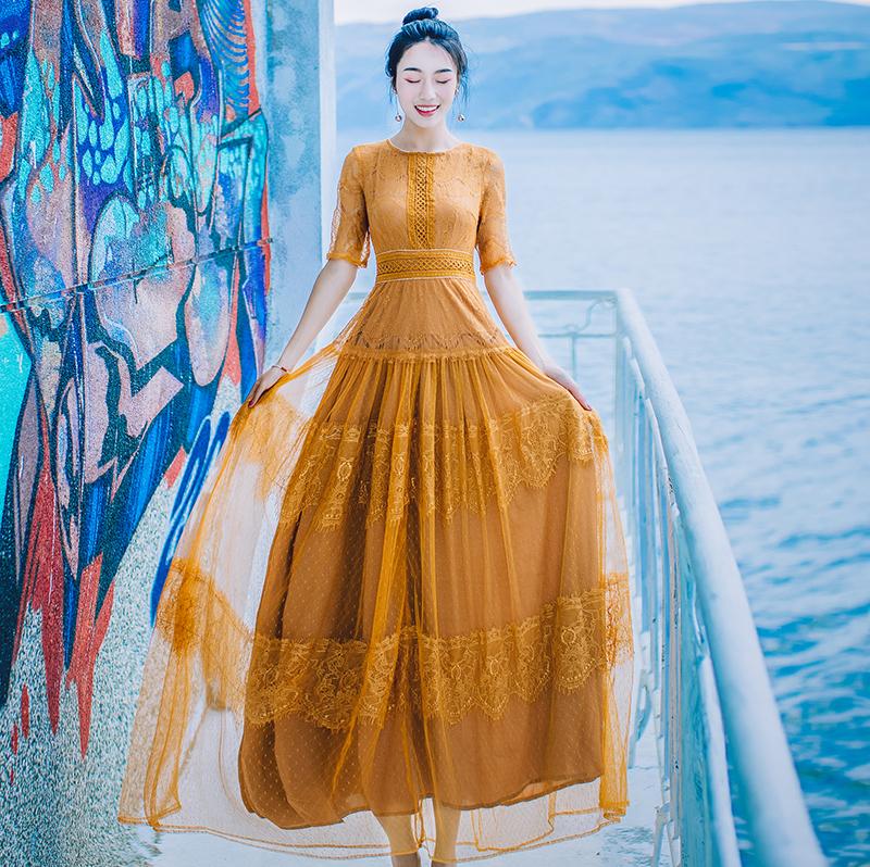 Gracefully Styled Dress for Any Occasion
