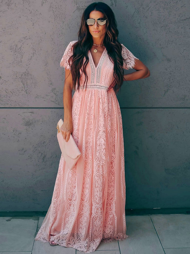 Beautifully Crafted Dress in a Classic Style