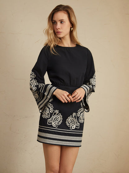 A Vintage Style Dress with Delicate Timeless Details