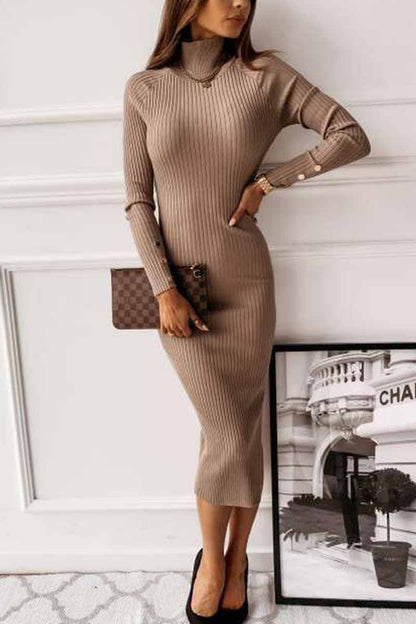 Well Tailored Dress with a Graceful Silhouette