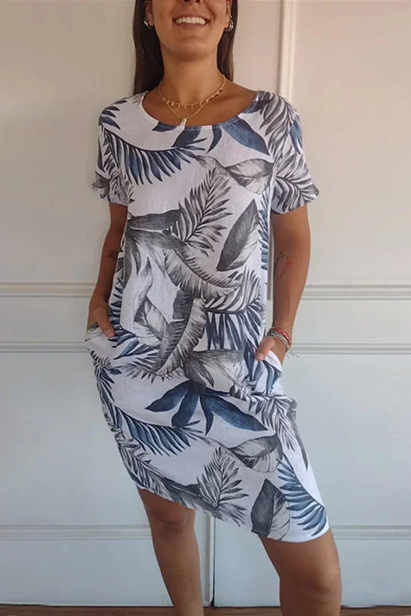 Sophisticated Dress with a Clean Classic Look
