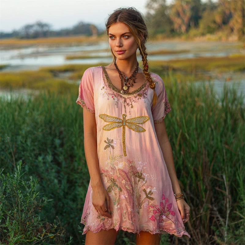 Sophisticated Dress with a Clean Classic Look