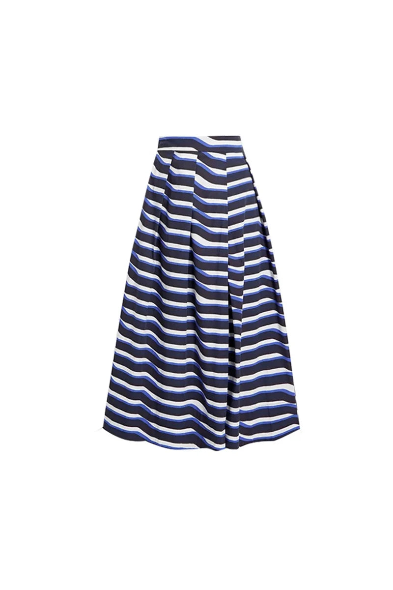 Polished Garment with an Effortless Classic Look
